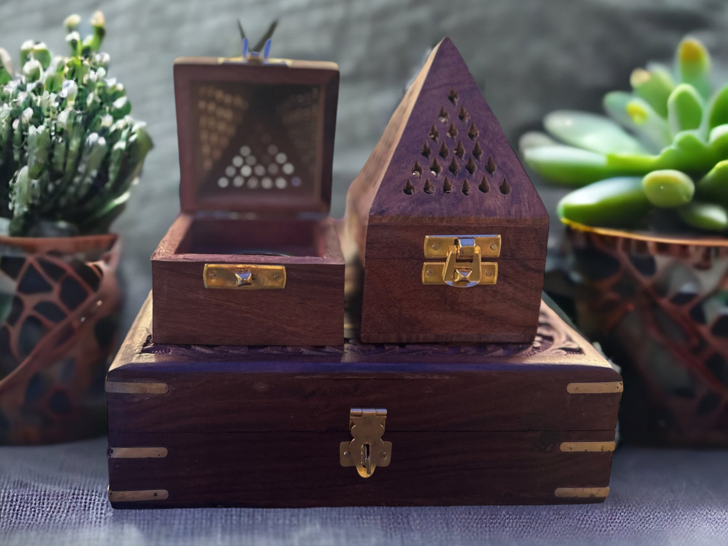 Pyramid Dhoop Burner - 3 X 3 X 5 inches